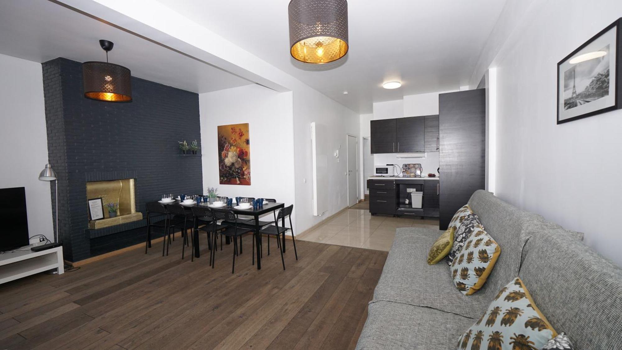 Brial Apartment 2 Bedrooms, Antwerpen Ngoại thất bức ảnh